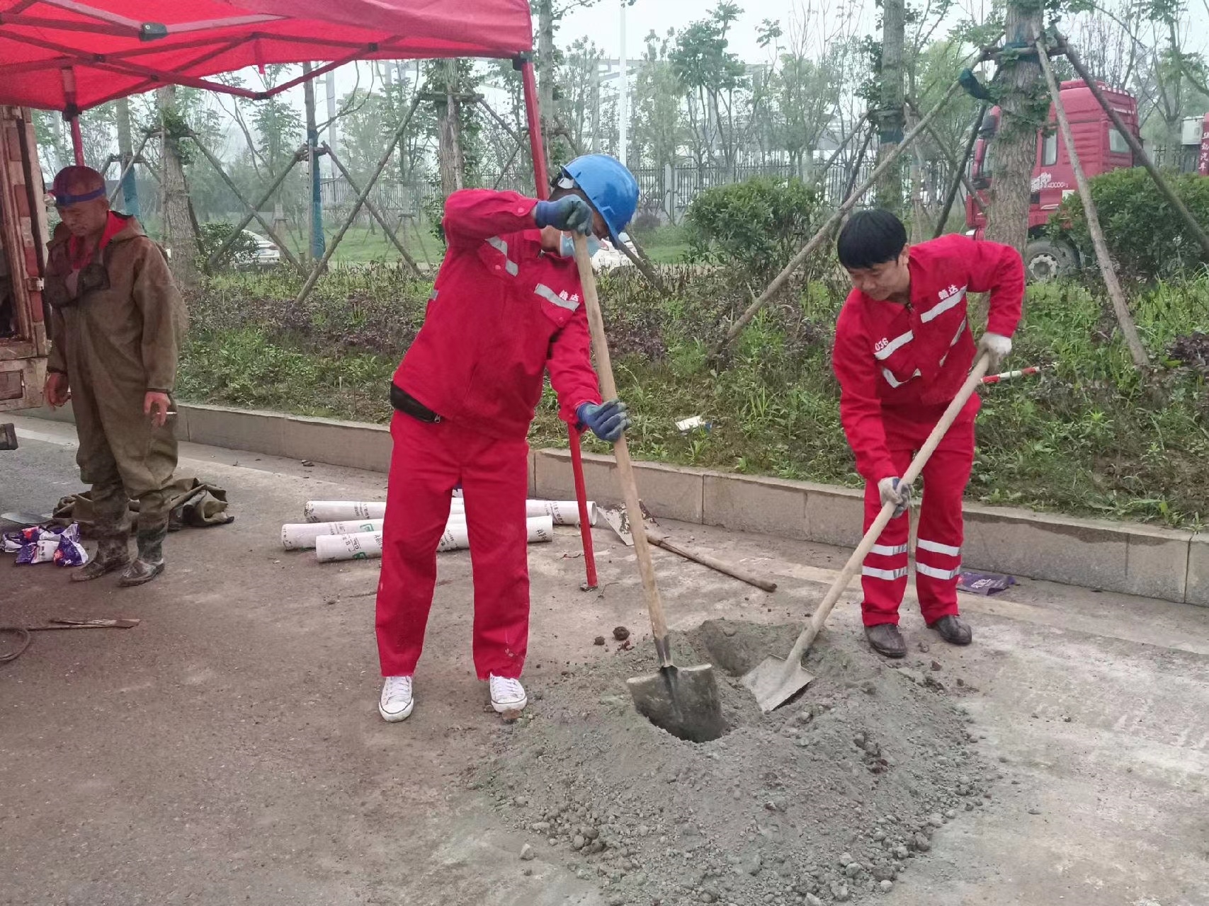 孝昌管道疏通哪家好】及时进行市政管道清淤